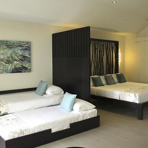 Quarto premium com vista para a praia